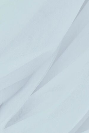 Material textil tulle alb